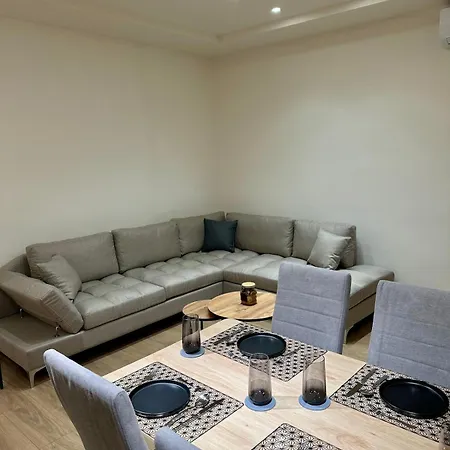 Apartment Les Bisous Riverside Tirana